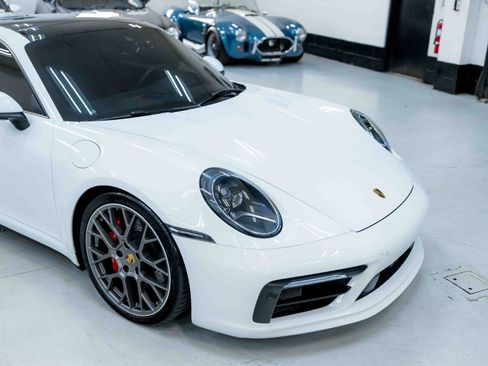 Used 2020 Porsche 911 Carrera S image 29