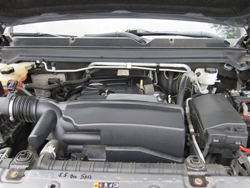 Used 2018 Chevrolet Colorado W/T RWD image 16