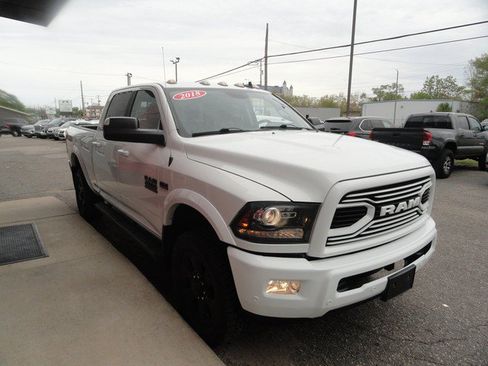 Used 2018 RAM 2500 Laramie w/ Sport Appearance Group AWD/4WD image 6