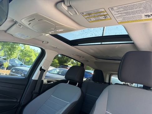 Used 2014 Ford Escape SE w/ Equipment Group 201A FWD image 32