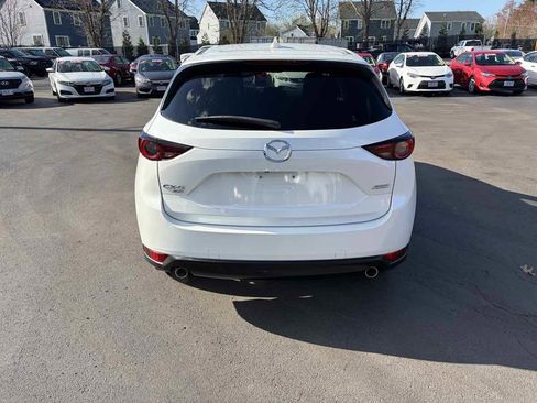 Used 2019 MAZDA CX-5 Touring image 4