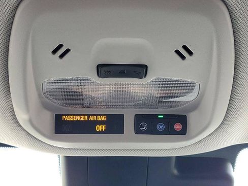 Used 2024 Chevrolet Trax ACTIV w/ Driver Confidence Package FWD image 20