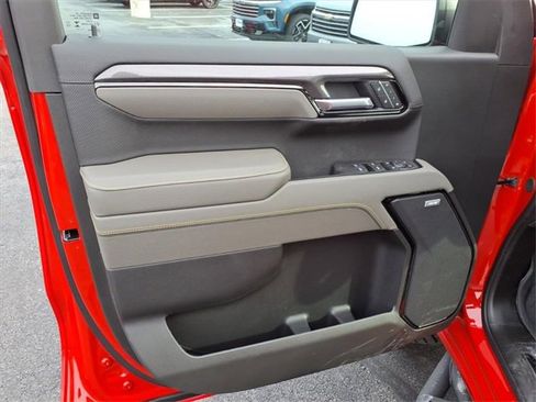 New 2026 Chevrolet Silverado 1500 ZR2 image 12