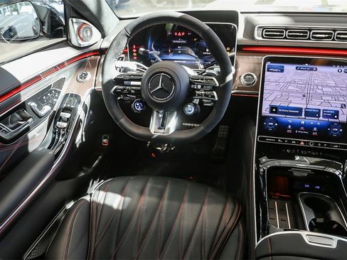 Used 2024 Mercedes-Benz S 63 AMG S image 19