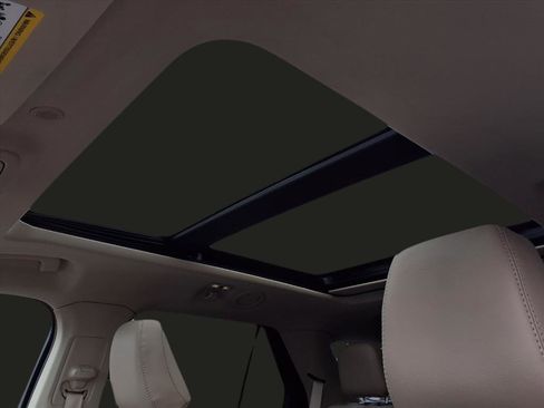 Used 2023 Ford Explorer Limited w/ Equipment Group 301A image 20