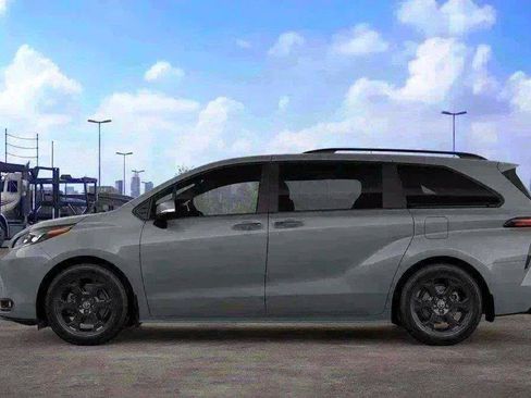 New 2026 Toyota Sienna XLE Woodland Edition AWD/4WD image 48