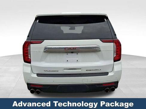 Used 2023 GMC Yukon XL Denali image 6