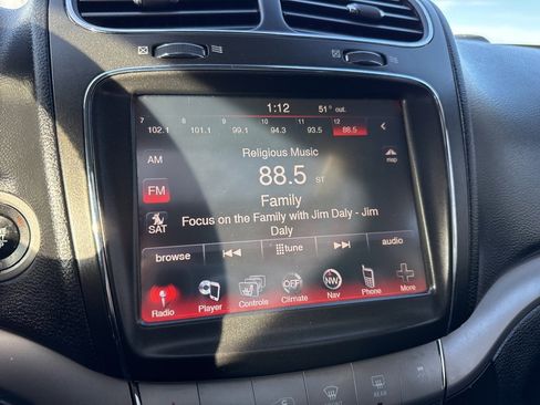 Used 2017 Dodge Journey Crossroad w/ Popular Equipment Group image 23