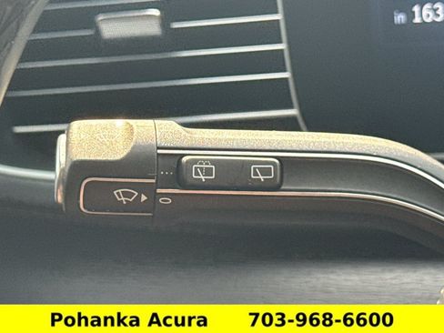 Used 2024 Mercedes-Benz GLS 450 4MATIC image 11
