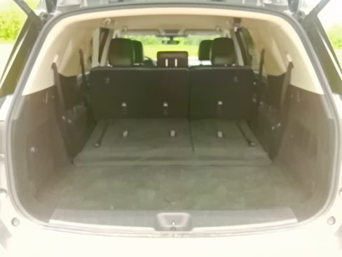 Certified 2025 Nissan Pathfinder SL AWD/4WD image 18