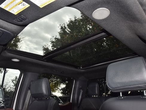 Certified 2023 Ford F150 Lariat w/ Equipment Group 502A High image 33