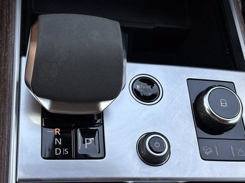 Used 2023 Land Rover Range Rover SE AWD/4WD image 44