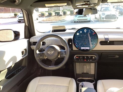 Certified 2025 MINI Cooper S image 30