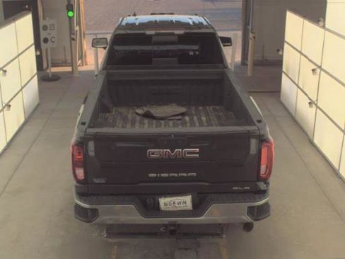 Used 2021 GMC Sierra 2500 SLE w/ SLE Value Package; image 4