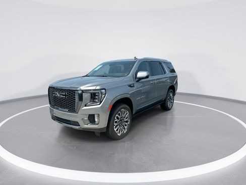 Used 2023 GMC Yukon Denali Ultimate AWD/4WD image 5