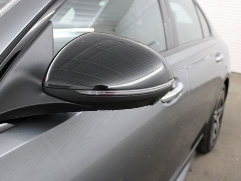 Used 2024 Mercedes-Benz C 300 Sedan image 6