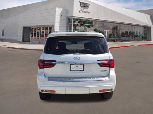 Used 2019 INFINITI QX80 Luxe w/ 22" Wheel Package RWD image 5