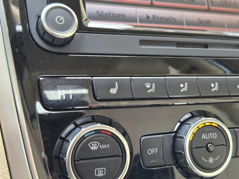 Used 2012 Volkswagen Passat 2.5 SE image 27