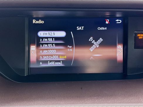 Used 2017 Lexus ES 350 w/ Premium Package FWD image 21