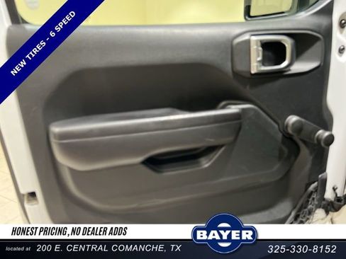 Used 2018 Jeep Wrangler Unlimited Sport AWD/4WD image 20