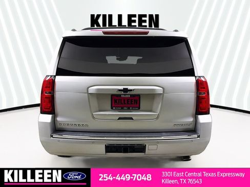 Used 2019 Chevrolet Suburban Premier w/ Premier Plus Edition AWD/4WD image 8