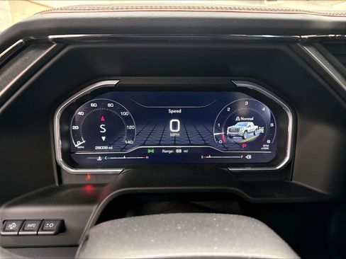 Used 2023 GMC Sierra 1500 AT4 w/ AT4 Premium Package AWD/4WD image 23