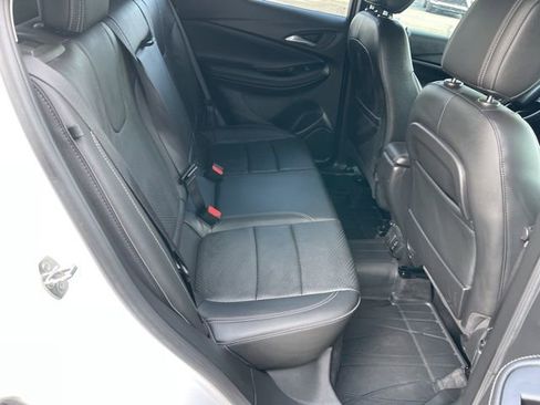 Used 2022 Buick Encore GX Essence w/ Experience Buick Package image 15