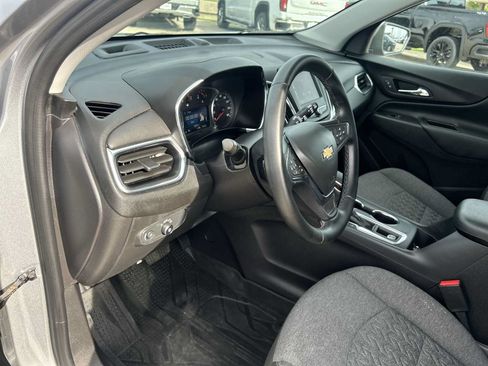 Used 2024 Chevrolet Equinox LT w/ LPO, Floor Liner Package FWD image 11