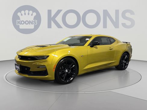 Used 2024 Chevrolet Camaro SS RWD image 1