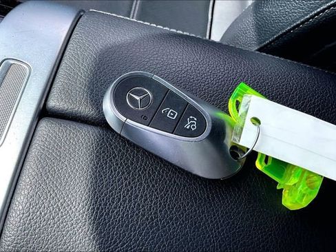 Used 2022 Mercedes-Benz C 300 Sedan image 36