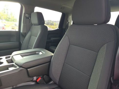 Used 2026 GMC Sierra 1500 Pro w/ Graphite Edition image 18