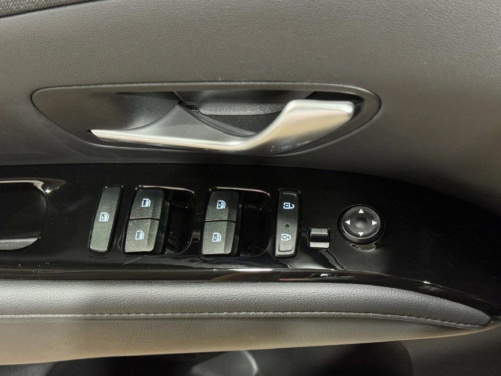 Used 2024 Hyundai Tucson Limited FWD image 7
