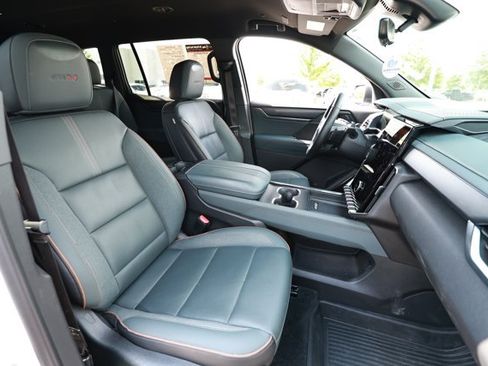 Used 2024 GMC Acadia AT4 w/ Super Cruise Package AWD/4WD image 28