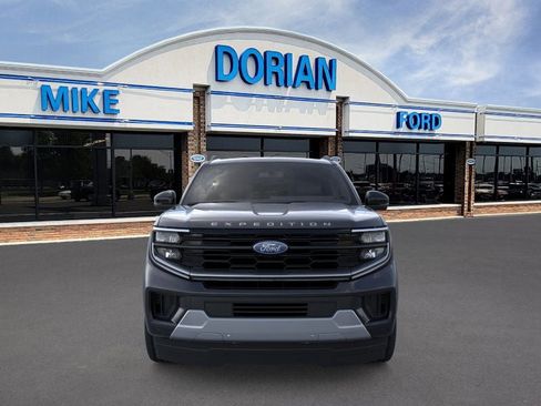 New 2026 Ford Expedition Platinum w/ Driver's Package image 6