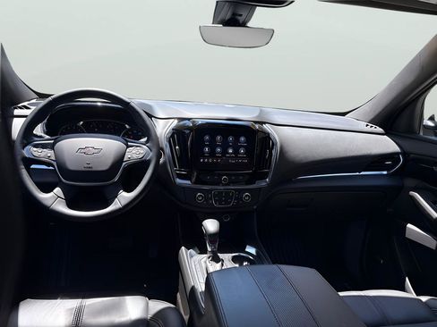 Used 2023 Chevrolet Traverse RS AWD/4WD image 20
