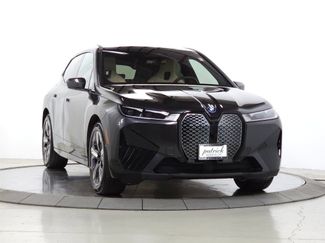 Used 2023 BMW iX xDrive50 w/ Premium Package AWD/4WD video 1