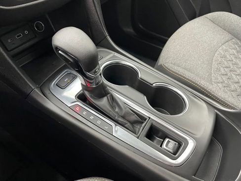 Used 2022 Chevrolet Equinox LT image 7