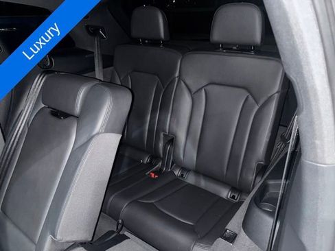 Used 2019 Audi Q7 2.0T Premium Plus AWD/4WD image 13