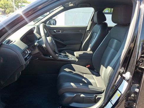 Certified 2025 Honda Civic Sport image 13