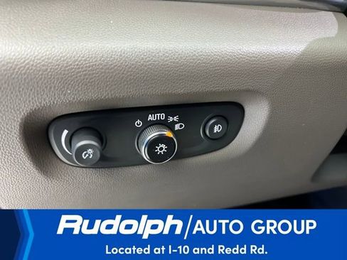 Used 2019 Chevrolet Traverse LT image 15