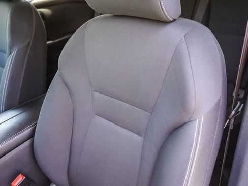 Used 2023 Nissan Rogue S AWD/4WD image 25