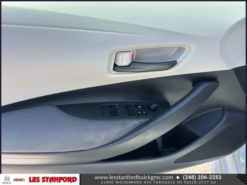 Used 2022 Toyota Corolla LE FWD image 15