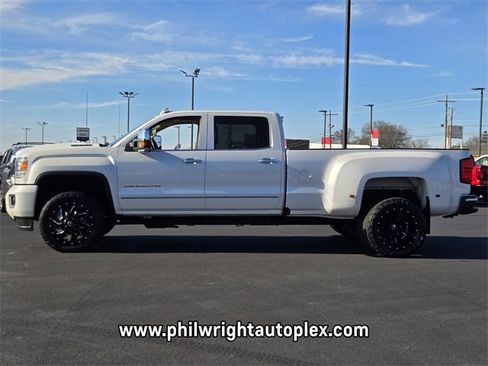 Used 2019 GMC Sierra 3500 Denali w/ Duramax Plus Package image 6
