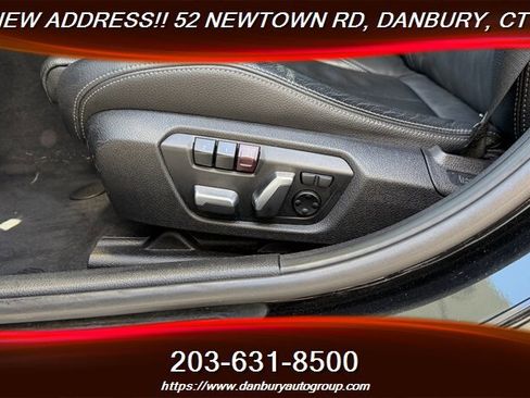 Used 2018 BMW 340i xDrive Sedan w/ Executive Package AWD/4WD image 15