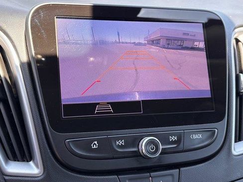 Used 2023 Chevrolet Malibu LT FWD image 26