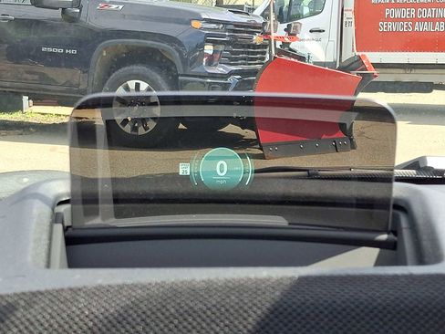 Used 2025 MINI Cooper 2-Door Hardtop FWD image 26