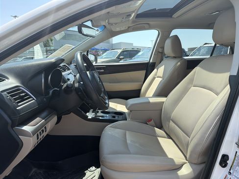Used 2019 Subaru Outback 2.5i Limited AWD/4WD image 26