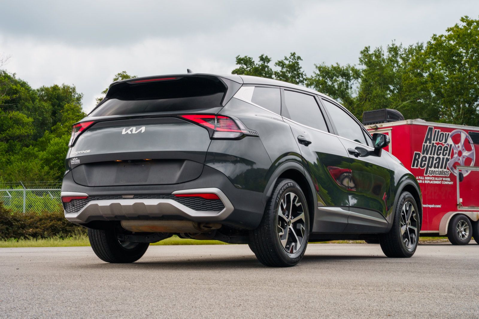 Used 2023 Kia Sportage EX FWD image 7