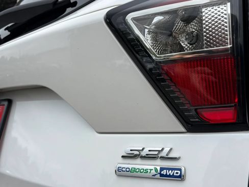 Used 2018 Ford Escape SEL w/ Ford Safe & Smart Package AWD/4WD image 41