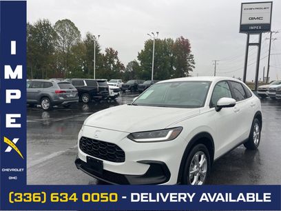 Used 2025 Honda HR-V LX